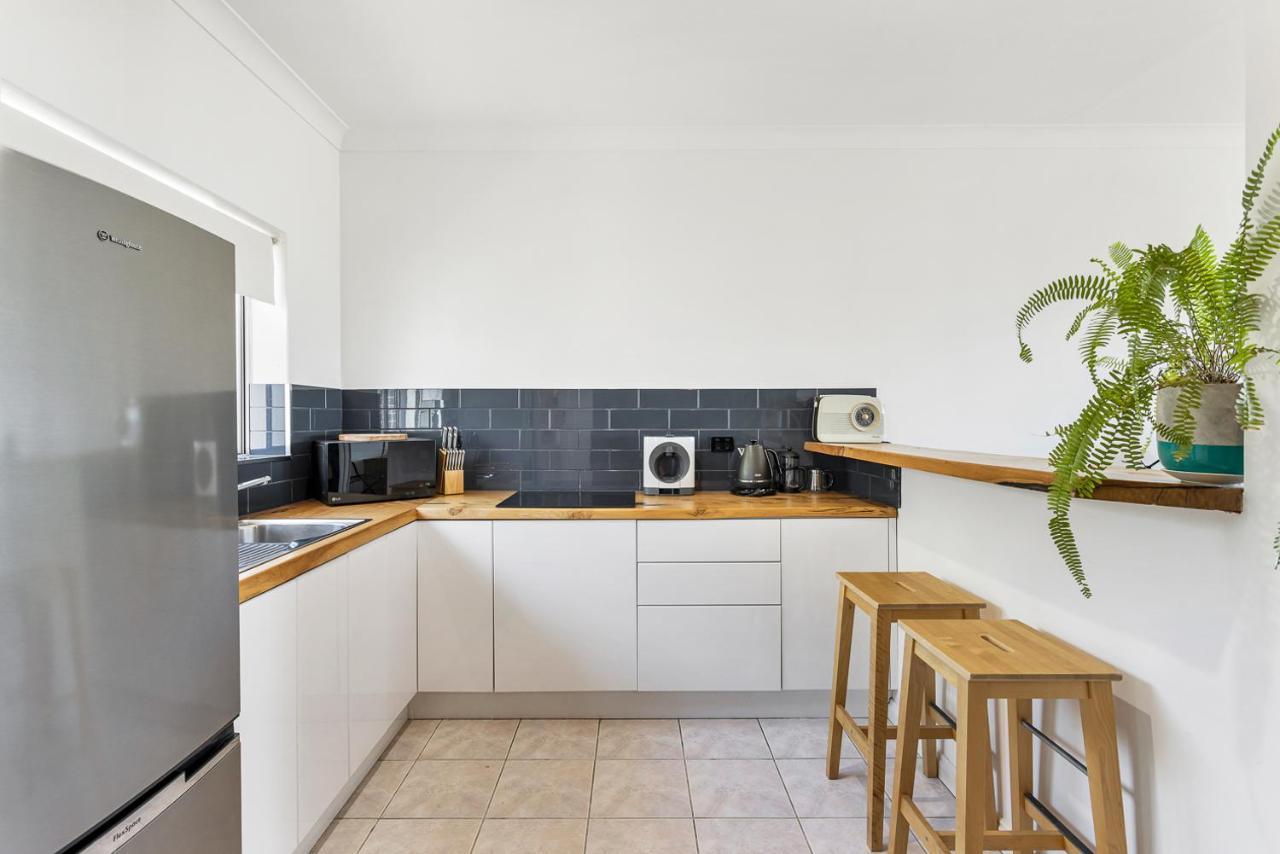 Coast Motel And Apartments Port Noarlunga Экстерьер фото