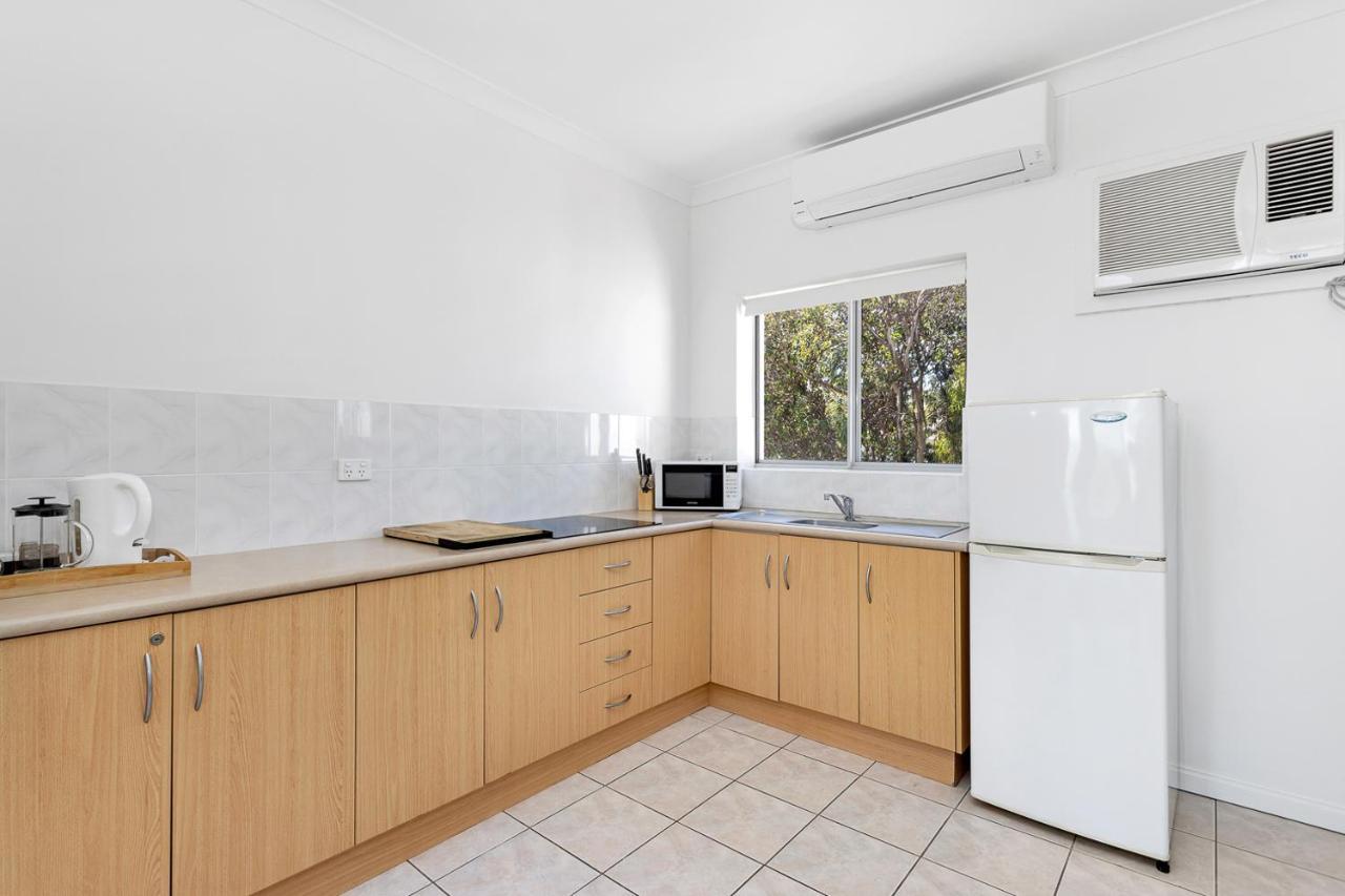 Coast Motel And Apartments Port Noarlunga Экстерьер фото