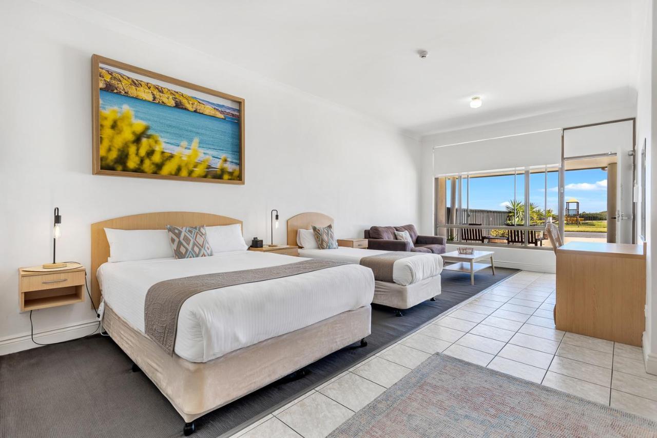 Coast Motel And Apartments Port Noarlunga Экстерьер фото